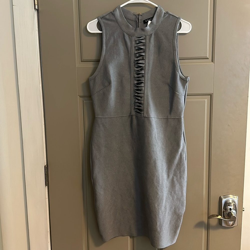 Venus L Dress